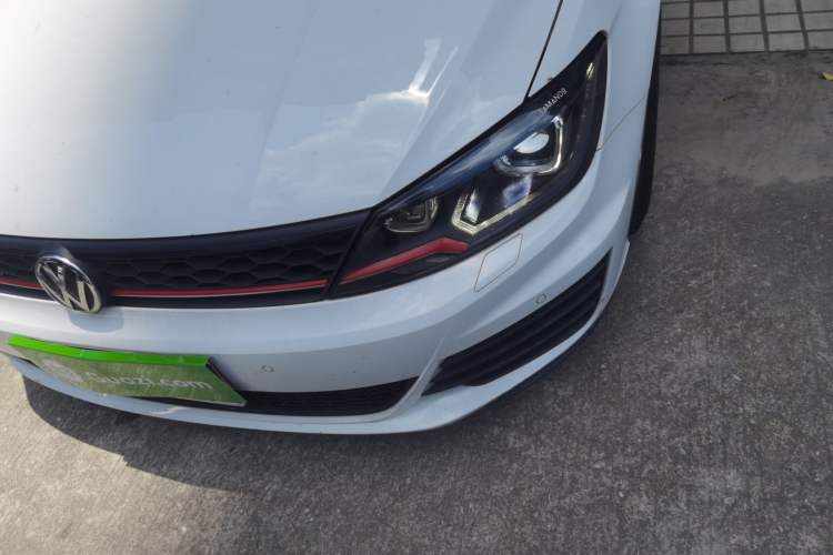 Used Volkswagen Lamando 2015 230TSI DSG Fashion Edition
