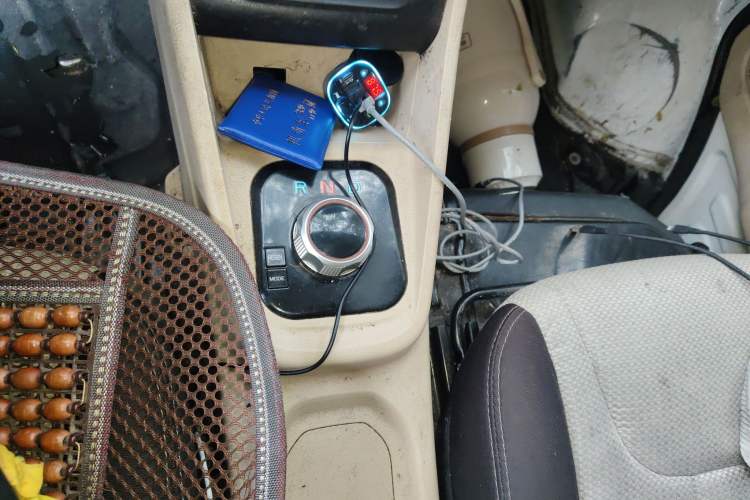 Used CHANGAN KUAYUE Xing V7 EV 2022 Standard Model 240 km Gear Lever