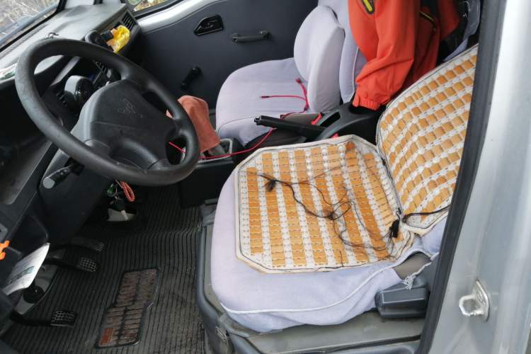 Used Wuling Zhiguang 2015 1.2L Practical LS-I Model
