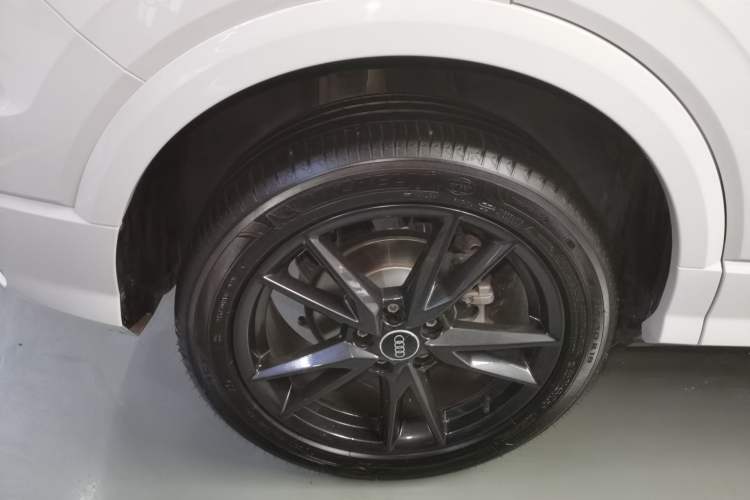 Used Audi Q2L 2022 35 TFSI Progressive Dynamic Edition