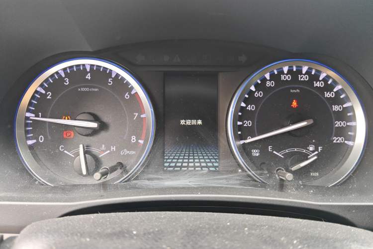 Used Toyota Highlander 2018 2.0T Four-Wheel Drive Luxury Edition 7 Seats China V Emission Standard