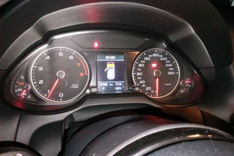 Used Audi Q5 2017 Plus 40 TFSI Technology Model