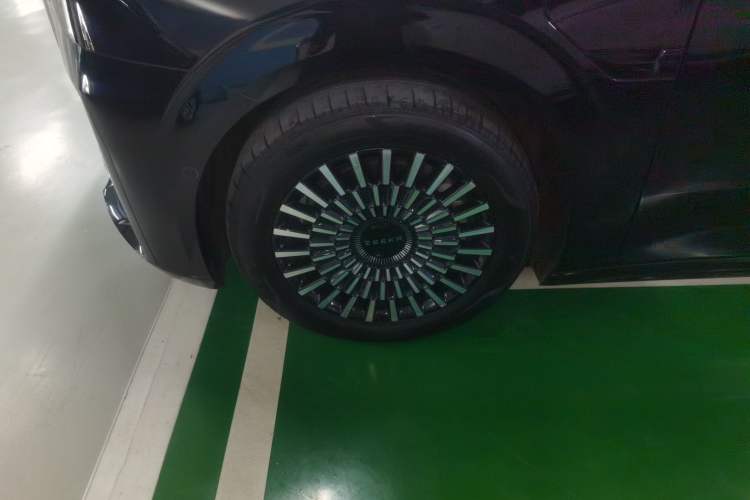 Used Zeekr 009 2022 Revised WE Version