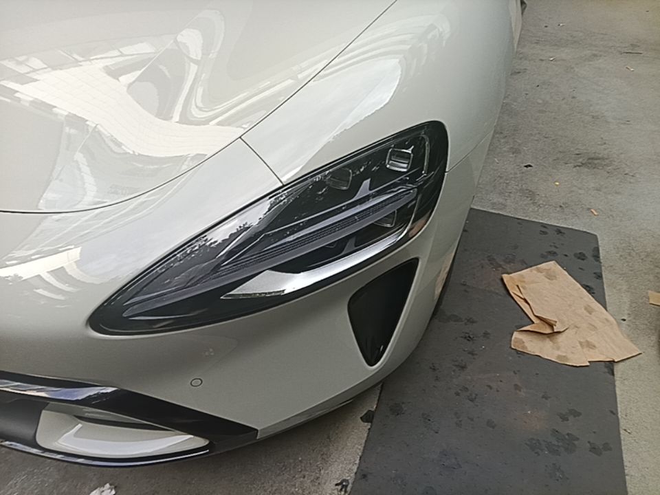 Xiaomi Auto SU7 2024 Rear-Drive Ultra-Long Range Advanced Pro-Level Intelligent Driving Version — снимка 8