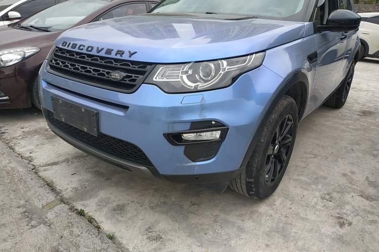Used Land Rover Discovery Sport 2017 2.0T SE
