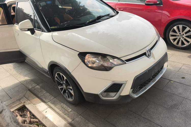 Used MG 3SW 2015 1.5L AMT Elite Model