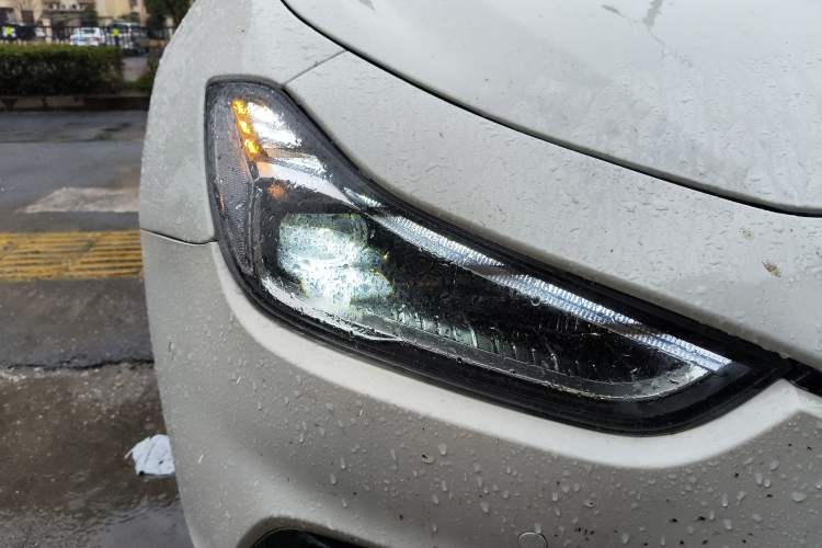 Used Maserati Ghibli 2014 3.0T S Q4 Right Front Headlight