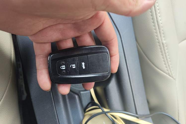 Used Toyota Levin 2022 Dual-Engine 1.8H E-CVT Luxury Edition Vehicle Key