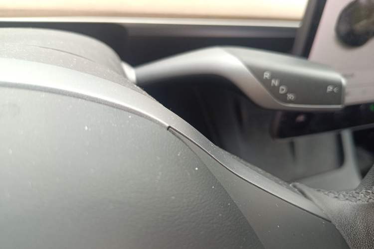 Used Tesla Model Y 2021 Long-Range All-Wheel-Drive Version 3D7
