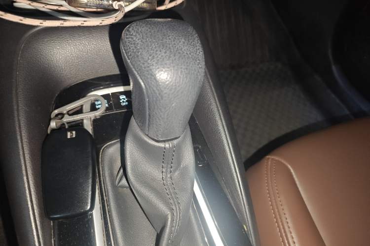 Used Toyota Corolla 2023 1.8L Smart Electric Hybrid Dual-Motor Elite Edition