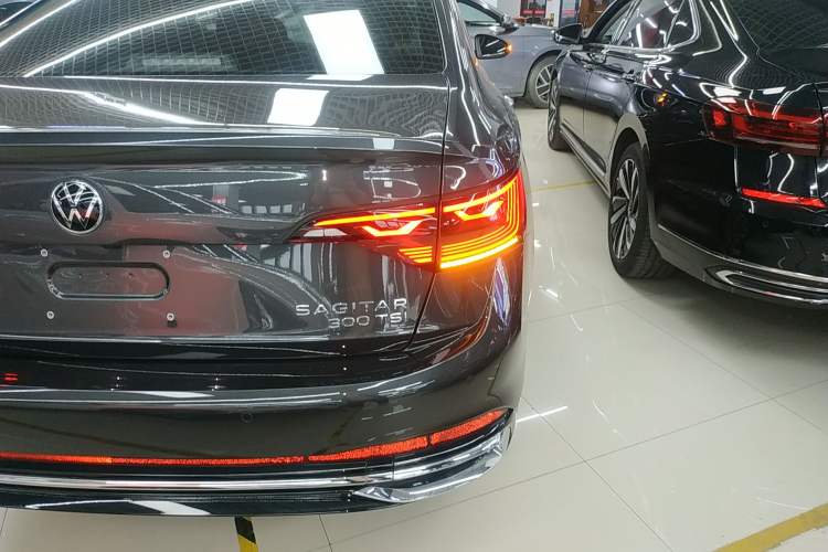 Used Volkswagen Sagitar 2023 300TSI DSG Excellence Edition Exterior 3