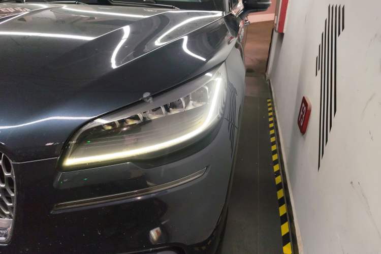 Used Lincoln Aviator 2020 3.0T V6 Four-Wheel Drive Premium Edition
