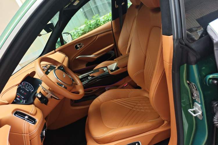 Used AstonMartin DBX 2023 3.0T STRAIGHT-SIX Left Front Seat