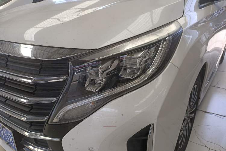 Used GAC Trumpchi M8 2021 Lingxiu Series 390T Deluxe Edition Left Front Headlight