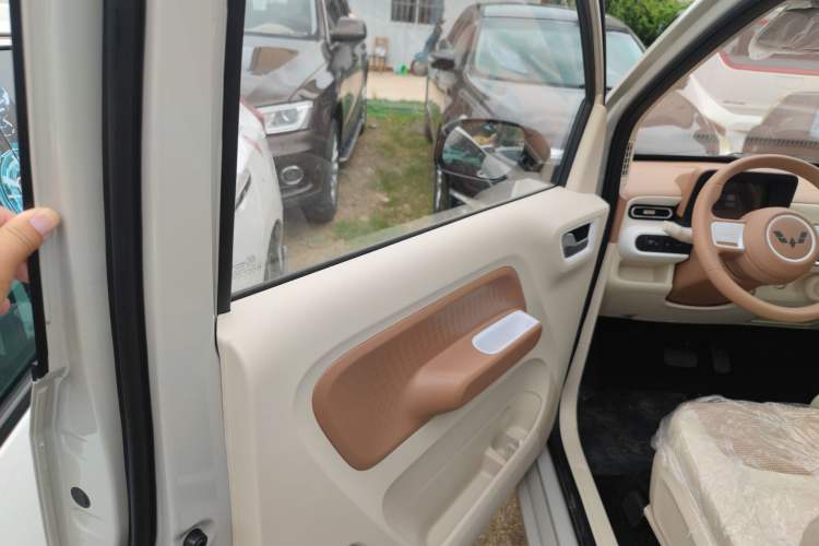 Used Wuling Hongguang MINIEV 2024 3rd Generation 215km Youth Edition