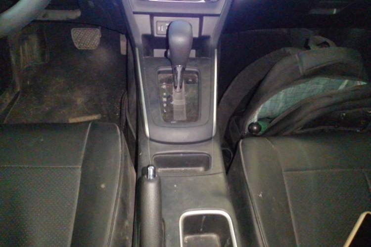 Used Nissan Sylphy 2022 Classic 1.6XE CVT Comfort Edition Gear Lever
