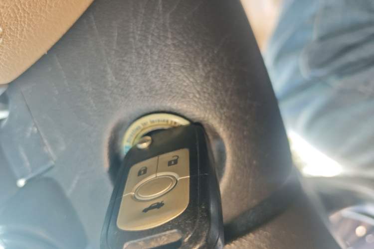 Used Buick Excelle 2013 1.5L Automatic Classic Model