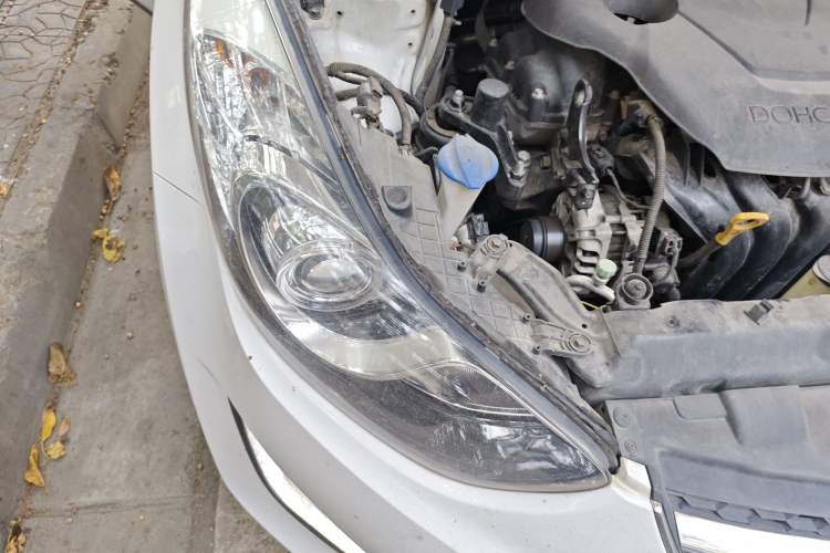 Used Hyundai Elantra (5th Generation / Langdong) 2015 1.6L Manual Leading Model Right Front Headlight