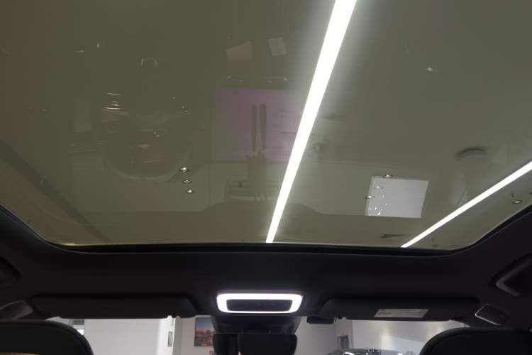 Used Zeekr 7X 2025 100kWh Long-Range All-Wheel Drive Intelligent Driving Version
