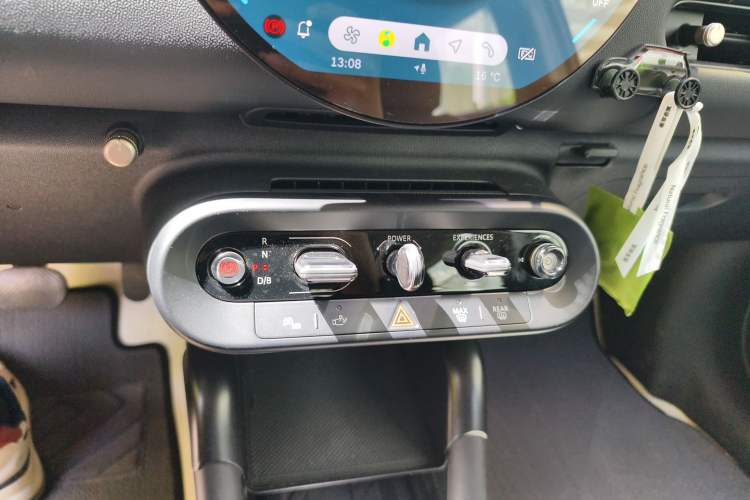 Used MINI Electric COOPER 2024 456km COOPER E Classic Edition Gear Lever