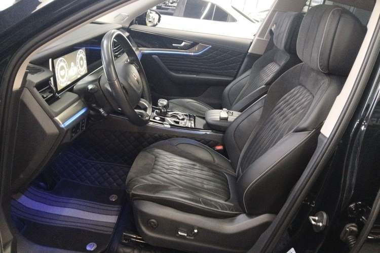 Used Hongqi HS5 2022 Facelifted Version 2.0T Smart Connect Flagship All-Wheel-Drive Edition