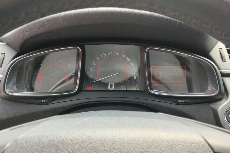 Used DS 5LS 2014 1.6T Luxury Edition THP160
