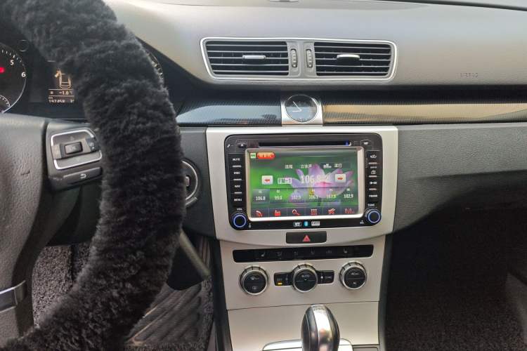 Used Volkswagen Magotan 2012 Revised 1.8TSI Luxury Version