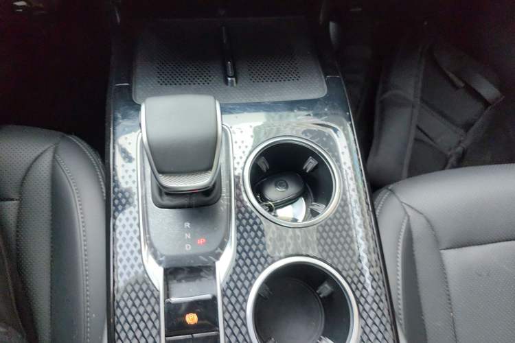 Used Hongqi HS3 PHEV 2024 PHEV 115km Jingwei Edition