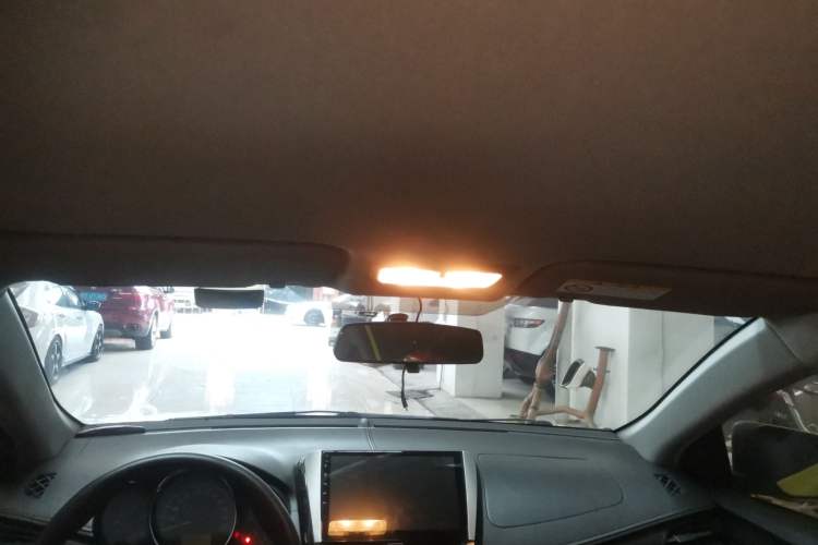 Used Toyota YARiS L Zhi Xuan 2019 1.5E CVT Dynamic Edition China VI compliant
