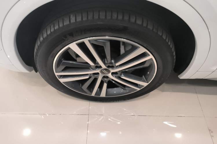 Used Audi Q5L 2022 Updated 40T Luxury Dynamic Edition