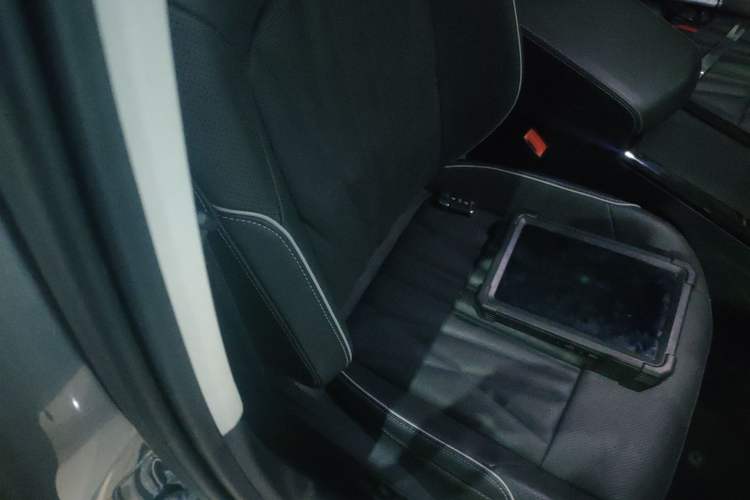 Used Volkswagen Passat 2022 330TSI Starry Luxury Edition
