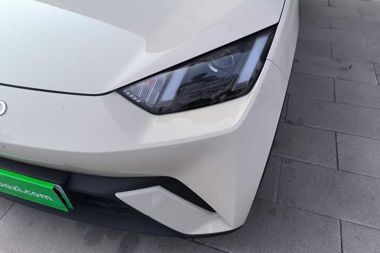 Used BYD Seagull 2024 Honor Edition 305km Dynamic Version Left Front Headlight