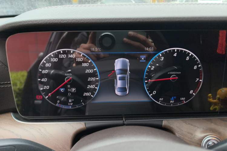 Used Mercedes-Benz E-Class 2017 E 300 L Luxury Model Instrument Cluster