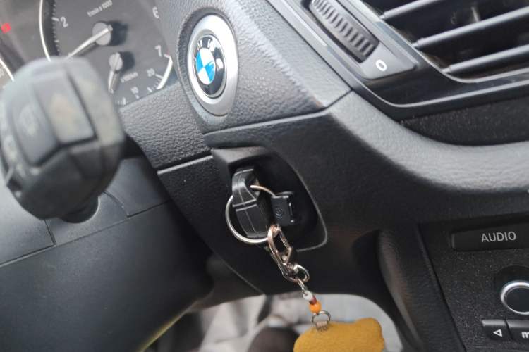 Used BMW X1 2014 sDrive18i Fashion Model
