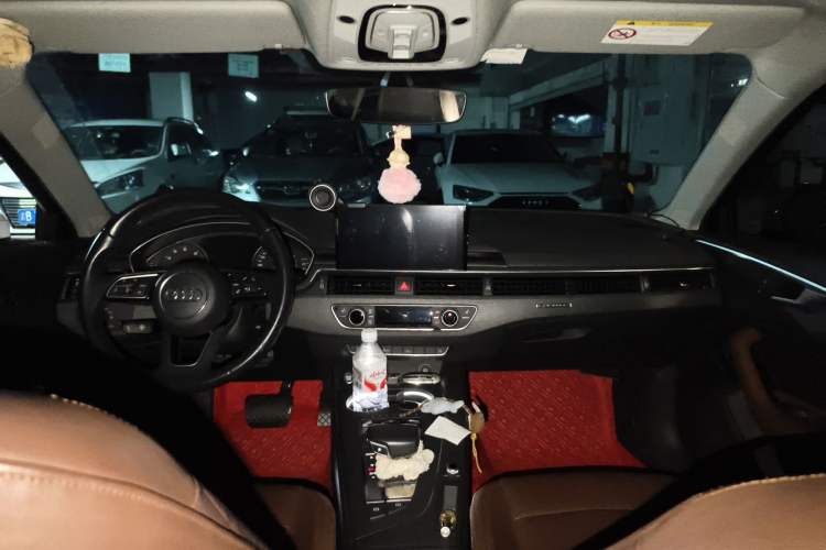 Used Audi A4L 2017 45 TFSI quattro Style Edition Headliner