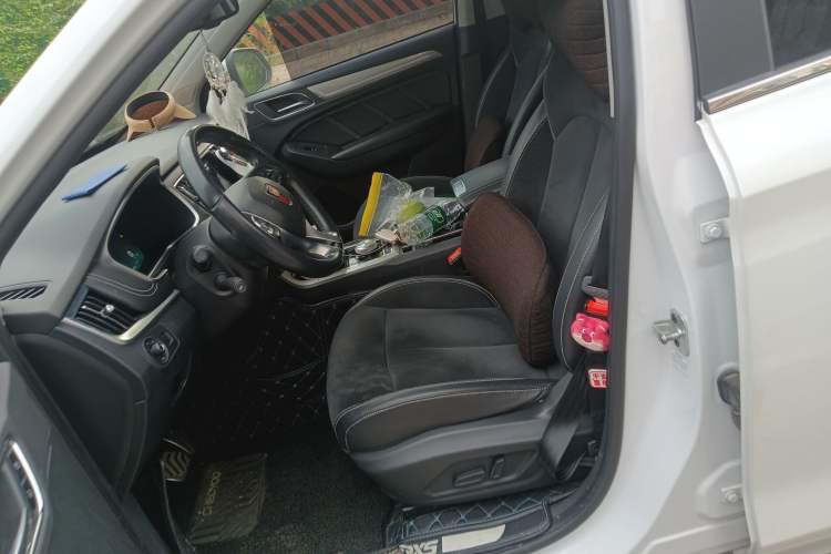 Used Roewe RX5 New Energy 2017 ERX5 EV400 Electric Internet Supreme Edition