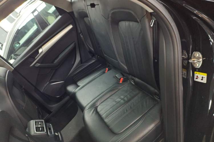 Used Audi Q5L 2020 Updated 40 TFSI Prestige Fashion Edition