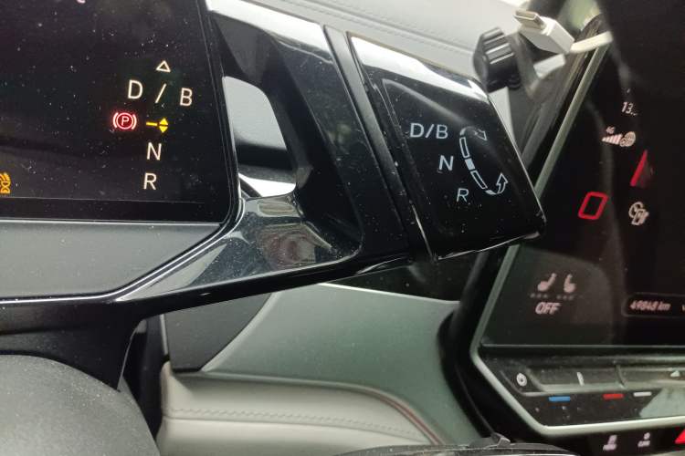 Used Volkswagen ID.6 CROZZ 2022 Long-Range PRO Edition
