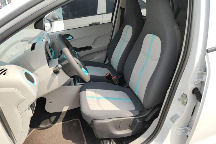 Used JMEV Xiao Qilin 2023 Joyful Edition 201km Comfort Model Left Front Seat