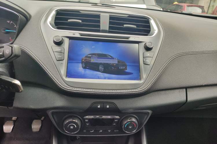 Used Ford Escort 2015 1.5L Manual Fashion Edition