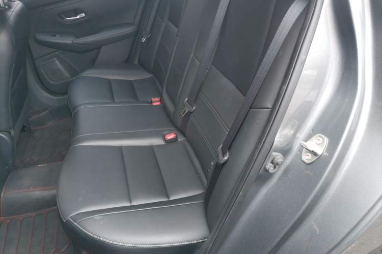 Used Nissan Sylphy 2020 Revised Version 1.6L XL CVT Smart Enjoyment Edition Left Rear Seat