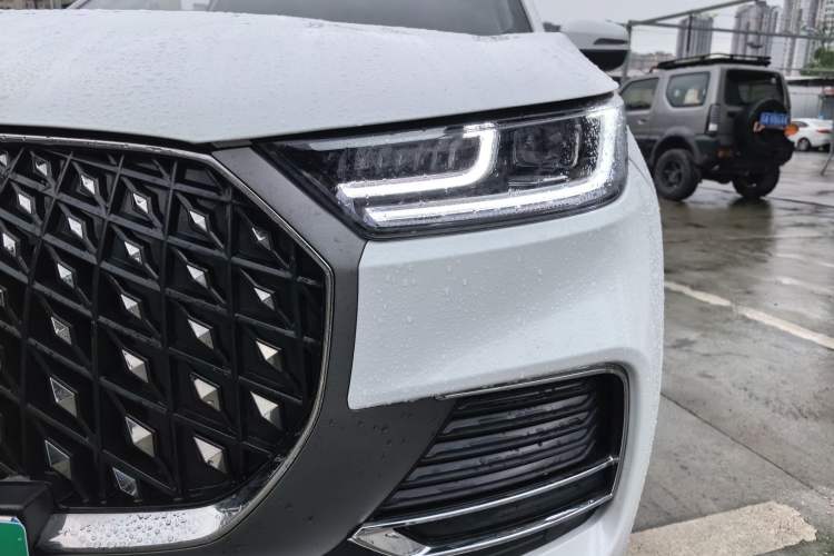 Used Chery Tiggo 8 PLUS 2024 Champion Edition 290TGDI DCT Passionate Version 7 Seats