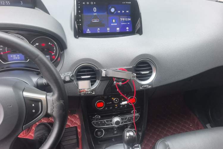 Used Renault Koleos 2013 2.5L Two-Wheel Drive Comfort Edition