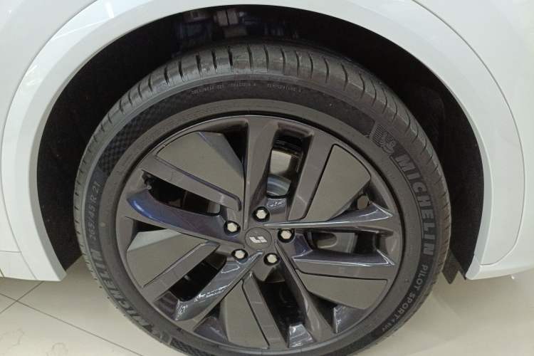 Used Li Auto L7 2023 Max model
