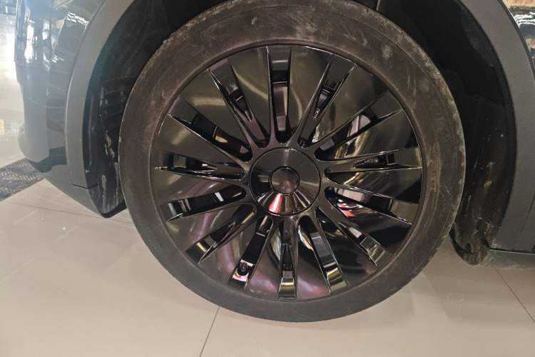 Used Tesla Model Y 2024 Rear-Wheel-Drive Version
