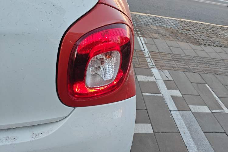 Used smart forfour 2016 1.0L 52 kW Passion Edition