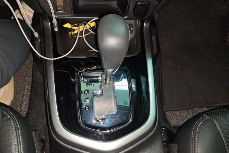 Used Nissan Terra 2020 2.5L XL Upper Automatic Two-Wheel Drive Luxury Edition
