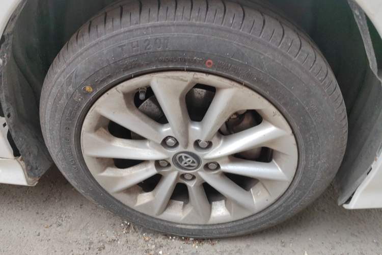 Used Toyota Corolla 2021 Dual-Motor 1.8L E-CVT Elite Edition
