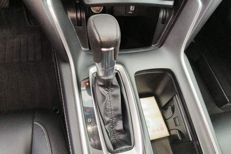 Used Honda Inspire 2022 260TURBO Elegant Edition Gear Lever
