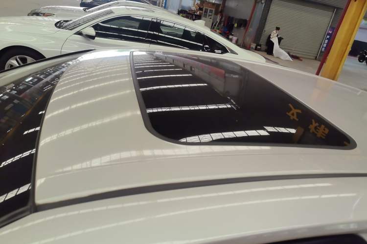 Used Toyota Camry 2018 2.0G Luxury Edition Roof